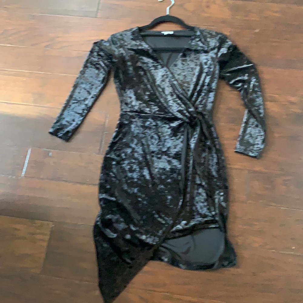 Never worn